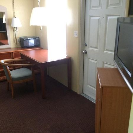 Travelers Inn Okeechobee Luaran gambar