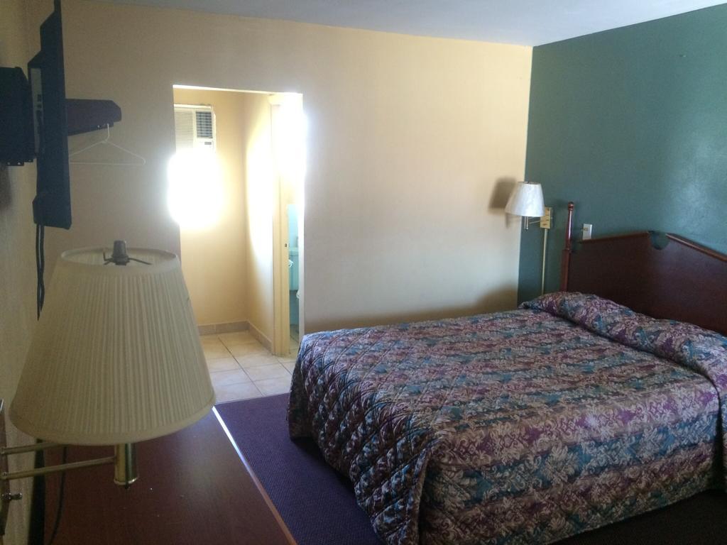 Travelers Inn Okeechobee Luaran gambar